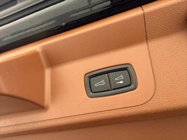 2023 Porsche Panamera 4 Platinum Edition
