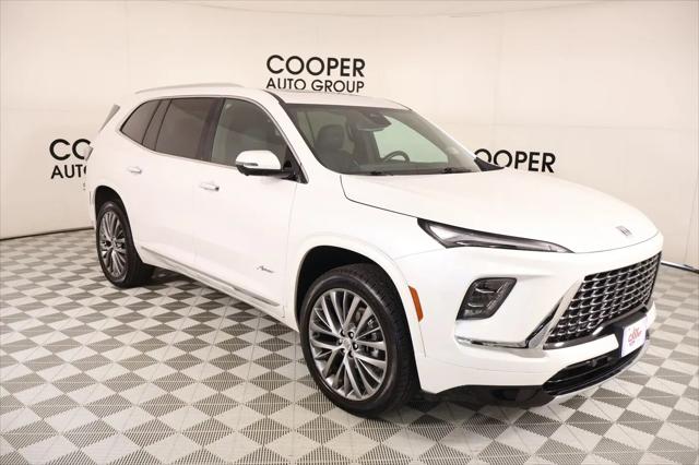2025 Buick Enclave Avenir FWD for sale in YUKON, OK