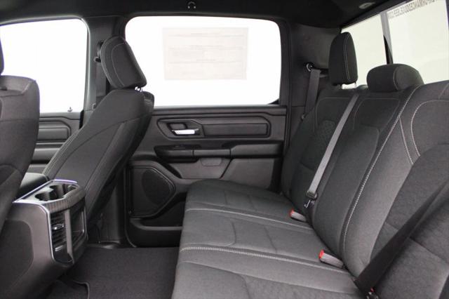 2026 Ram 1500 Express Crew Cab 4x4 5'7" Box