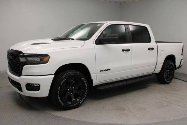 2026 Ram 1500 Express Crew Cab 4x4 5'7" Box