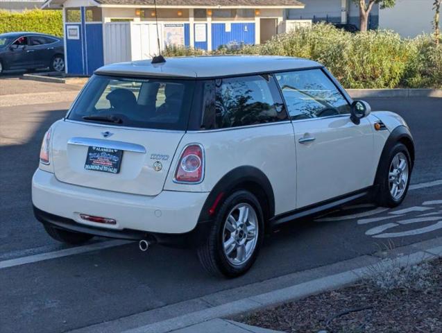2012 MINI Cooper Cooper