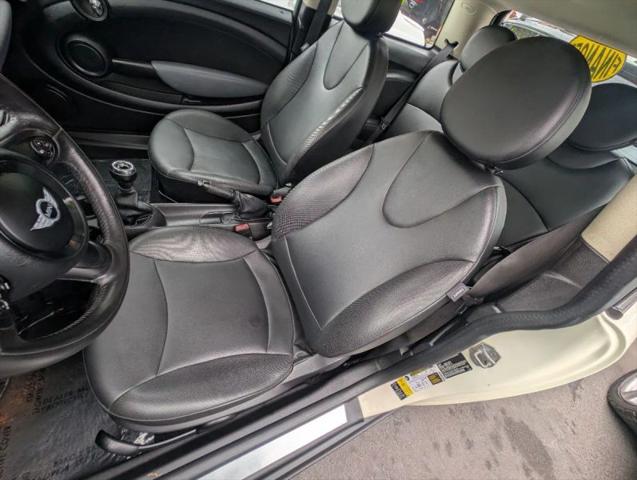 2012 MINI Cooper Cooper