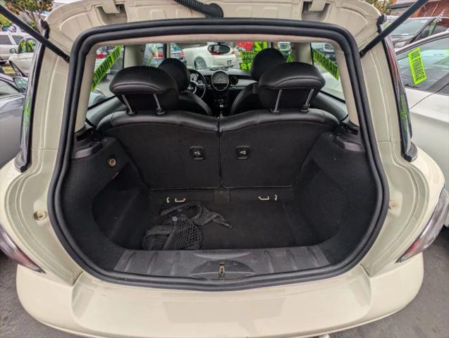 2012 MINI Cooper Cooper