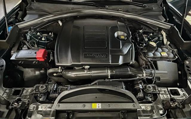 2018 Jaguar F-PACE 25t Premium