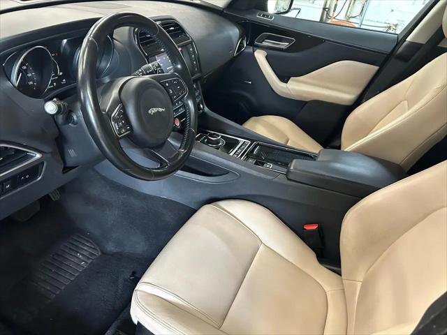 2018 Jaguar F-PACE 25t Premium