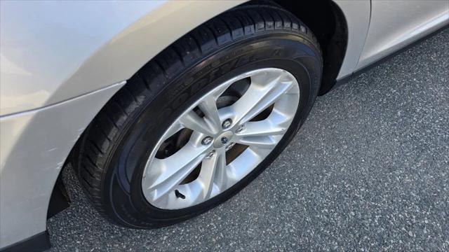 2015 Ford Taurus SE