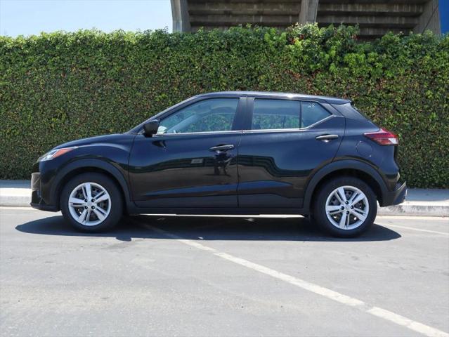 2021 Nissan Kicks S Xtronic CVT