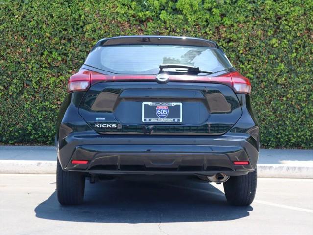 2021 Nissan Kicks S Xtronic CVT