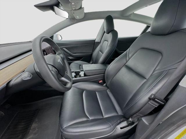2020 Tesla Model 3 Standard Range Plus Rear-Wheel Drive