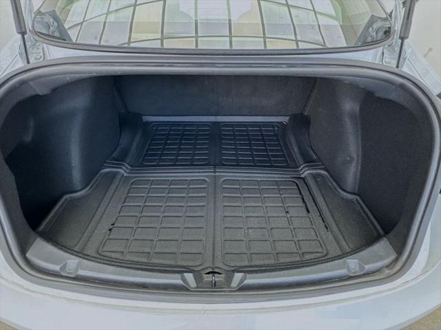 2020 Tesla Model 3 Standard Range Plus Rear-Wheel Drive