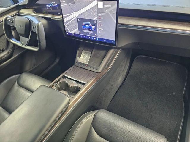 2023 Tesla Model X Standard Range