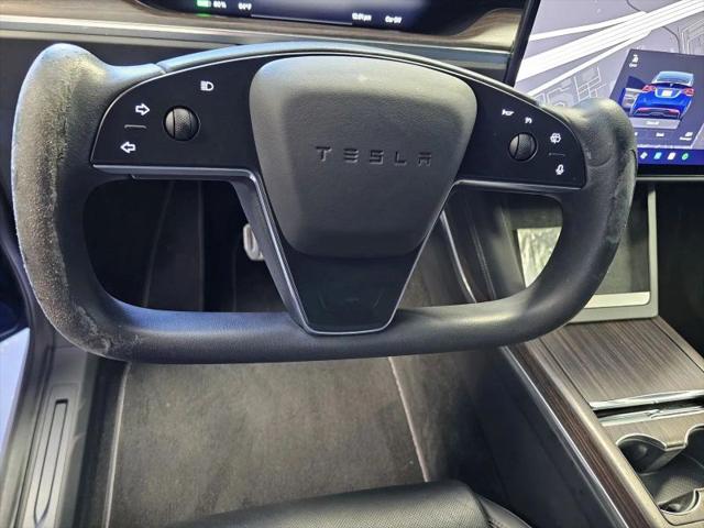 2023 Tesla Model X Standard Range