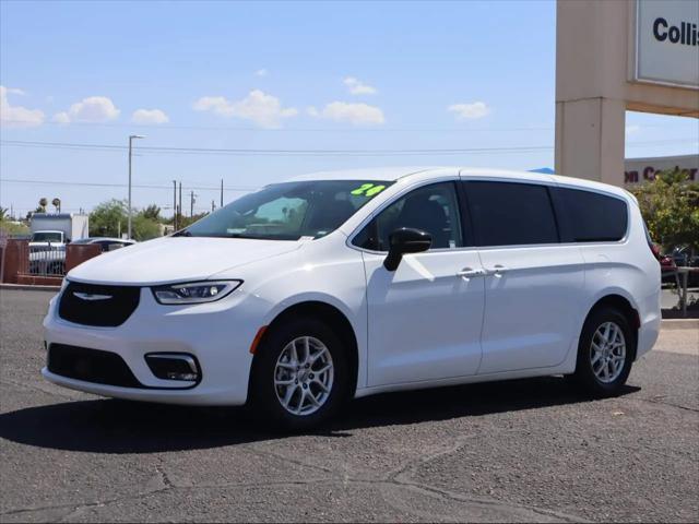 2024 Chrysler Pacifica Touring L for sale in Tucson, AZ