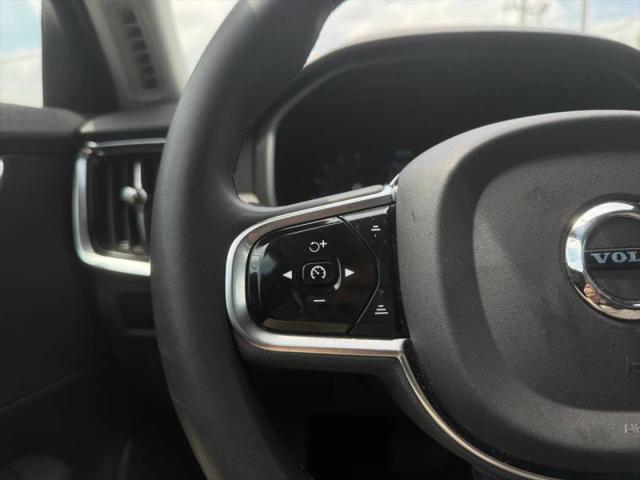 2023 Volvo S90 B6 Plus