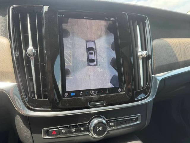 2023 Volvo S90 B6 Plus