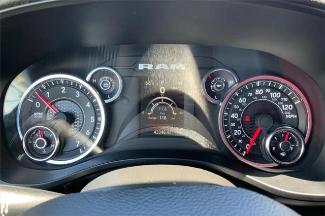 2024 Ram 1500 Big Horn Crew Cab 4x4 57 Box