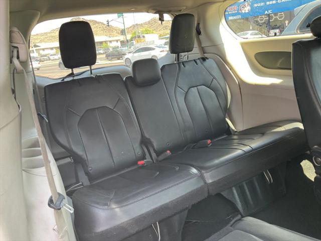 2019 Chrysler Pacifica Touring L
