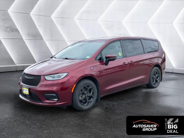 2023 Chrysler Pacifica Hybrid Touring L for sale in Newport, VT