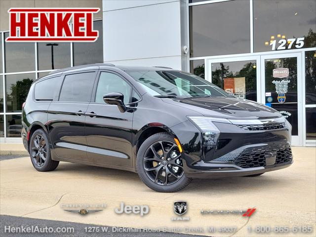 2027 Chrysler Pacifica Limited for sale in Battle Creek, MI