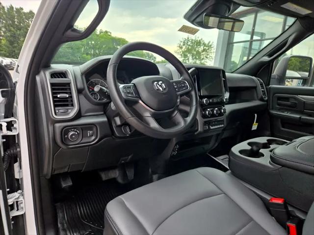 2026 Ram 5500 Tradesman/Big Horn