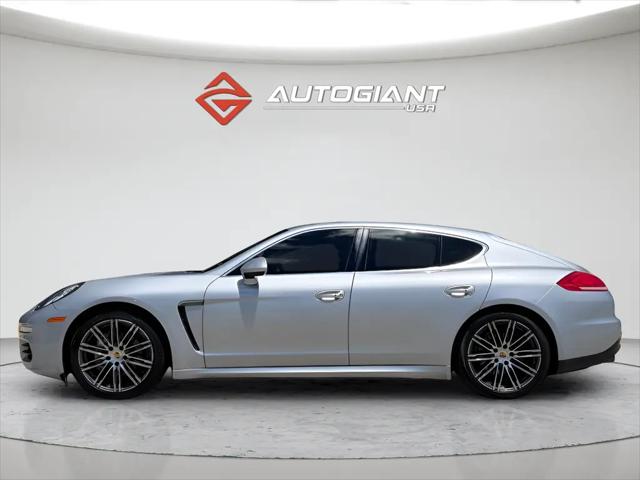 2016 Porsche Panamera S