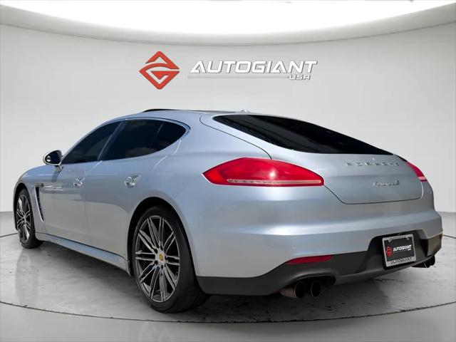 2016 Porsche Panamera S