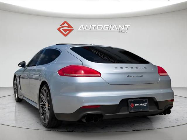 2016 Porsche Panamera S