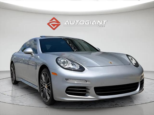 2016 Porsche Panamera S