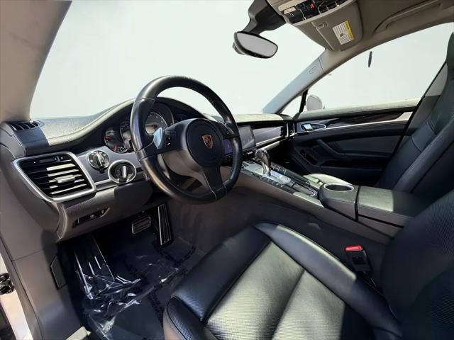 2016 Porsche Panamera S