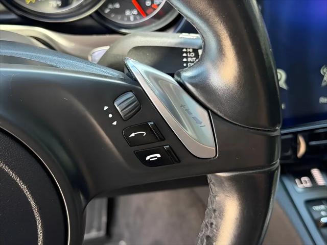 2016 Porsche Panamera S