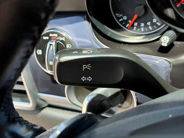 2016 Porsche Panamera S