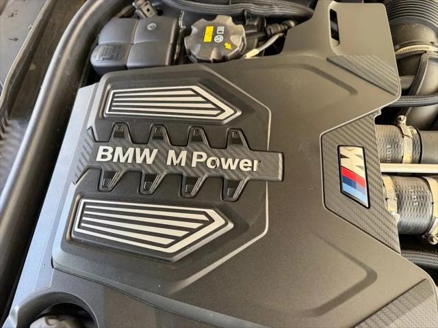 2020 BMW M8 Standard