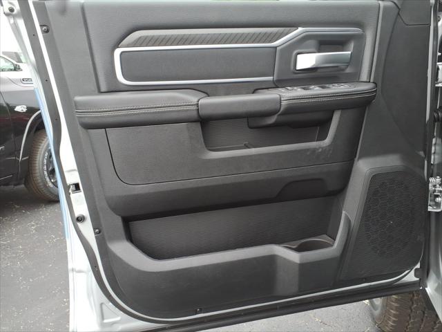 2026 Ram 2500 Big Horn Crew Cab 4x4 64 Box