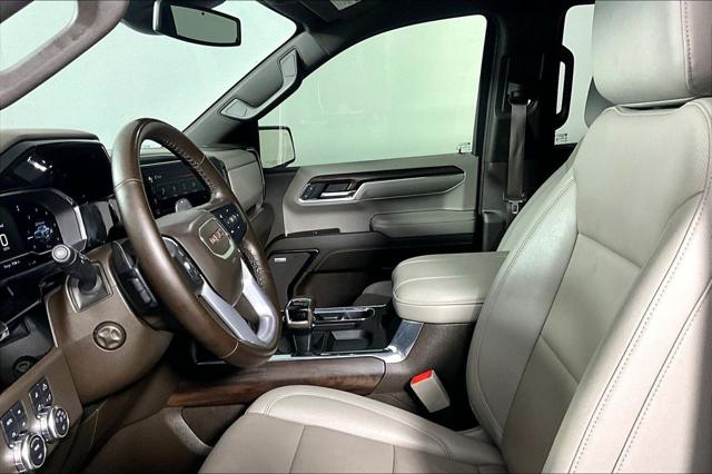 Used 2024 GMC Sierra 1500 4WD Crew Cab Short Box SLT For Sale in Olive Branch, MS