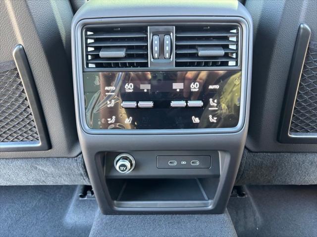 2026 Porsche Cayenne Base