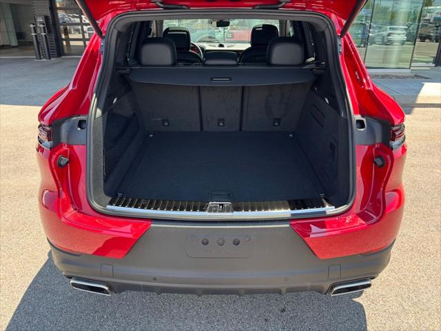 2026 Porsche Cayenne Base