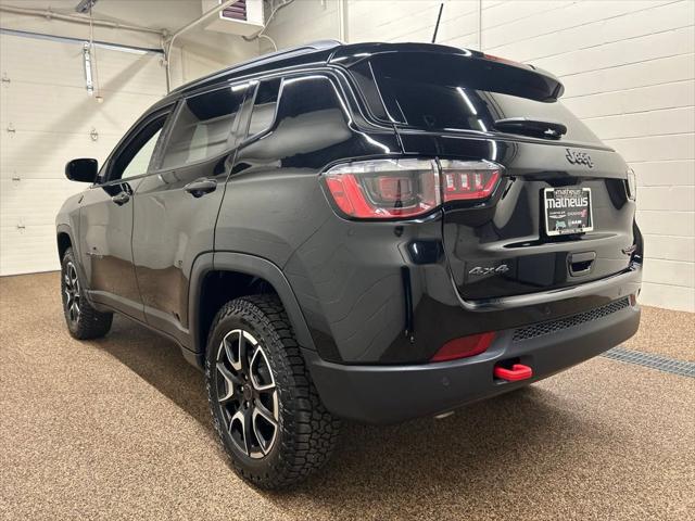 2025 Jeep Compass Trailhawk 4x4