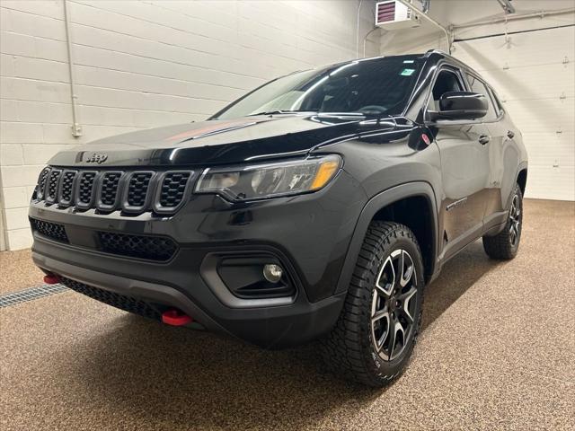 2025 Jeep Compass Trailhawk 4x4