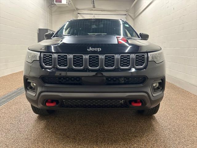 2025 Jeep Compass Trailhawk 4x4