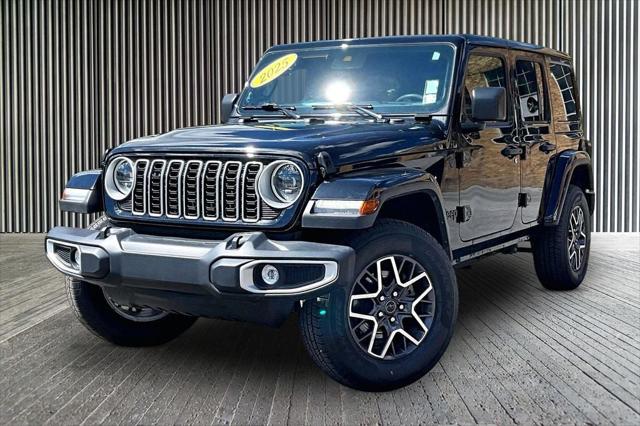 2025 Jeep Wrangler 4-Door Sahara 4x4