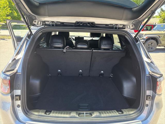 2024 Jeep Compass Latitude Lux FWD