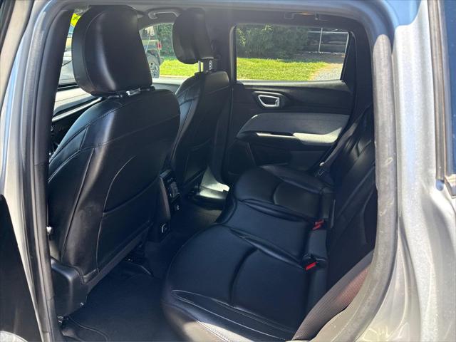 2024 Jeep Compass Latitude Lux FWD