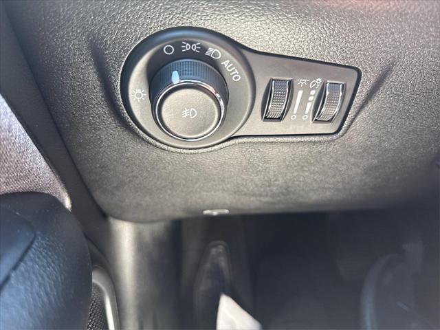 2024 Jeep Compass Latitude Lux FWD
