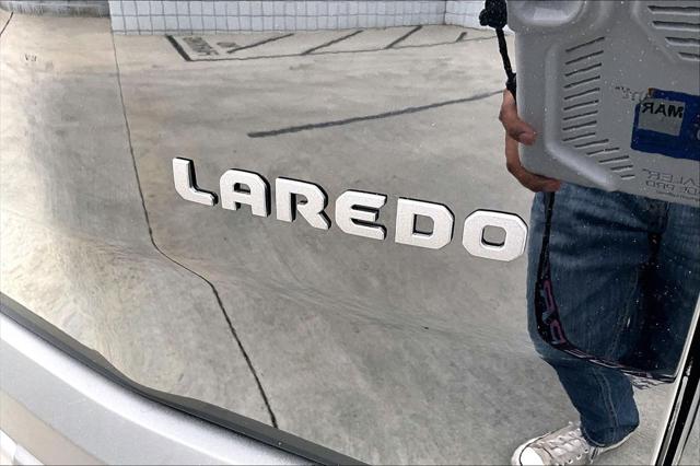 2026 Jeep Cherokee Laredo 4x4