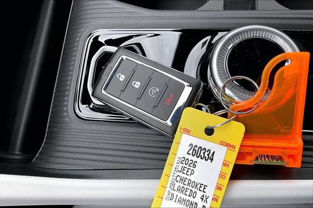 2026 Jeep Cherokee Laredo 4x4