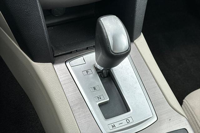 2013 Subaru Legacy 2.5i Premium