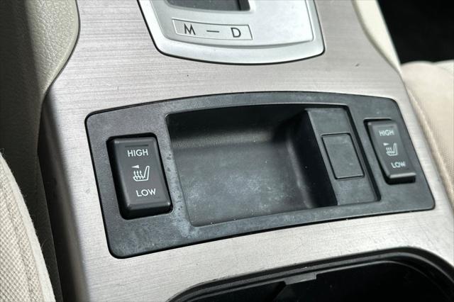 2013 Subaru Legacy 2.5i Premium