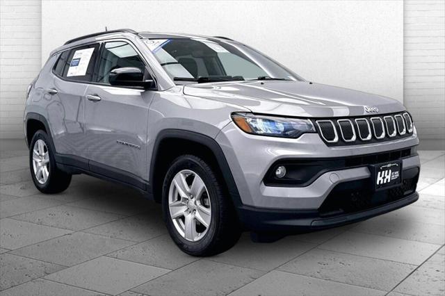 2022 Jeep Compass Latitude 4x4 for sale in Papillion, NE