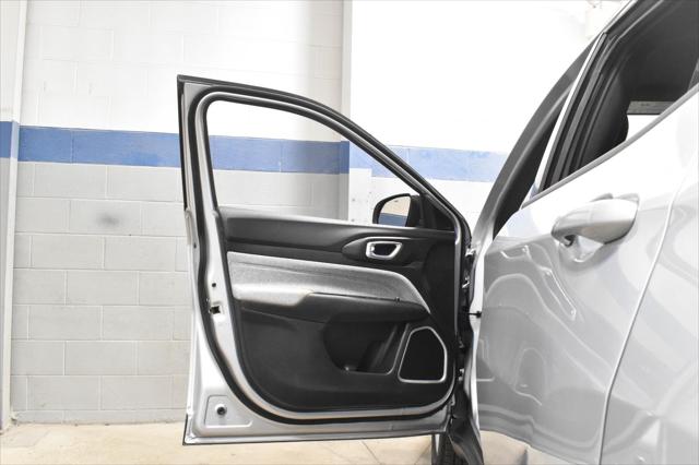 Used 2025 Jeep Compass Latitude 4x4 For Sale in Toledo, OH