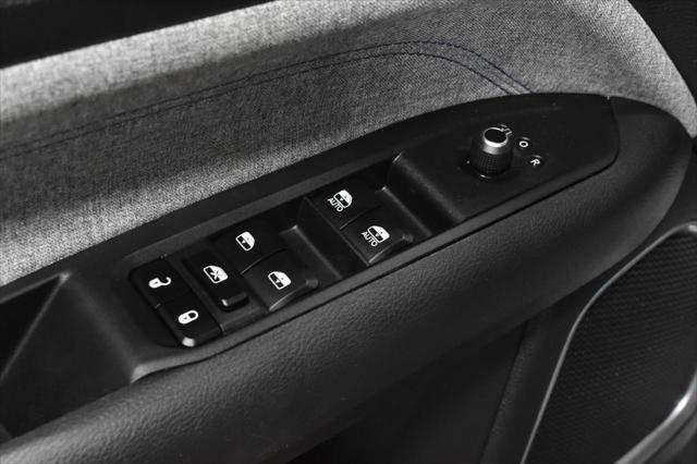 Used 2025 Jeep Compass Latitude 4x4 For Sale in Toledo, OH